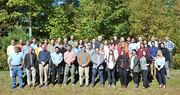 Fotografía del equipo de trabajo en Asheville, Carolina del Norte, Estados Unidos