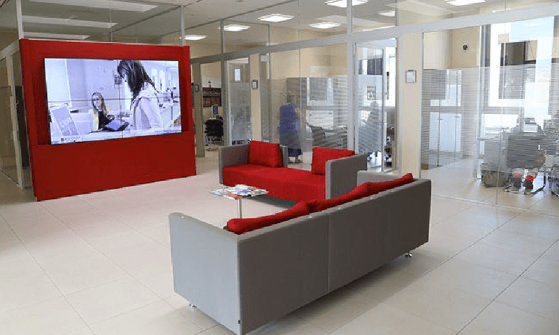 Digital signage solution at Banca di Asti