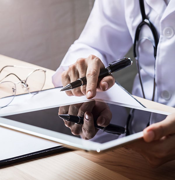 Proporciona telemedicina a tu centro de atención de salud