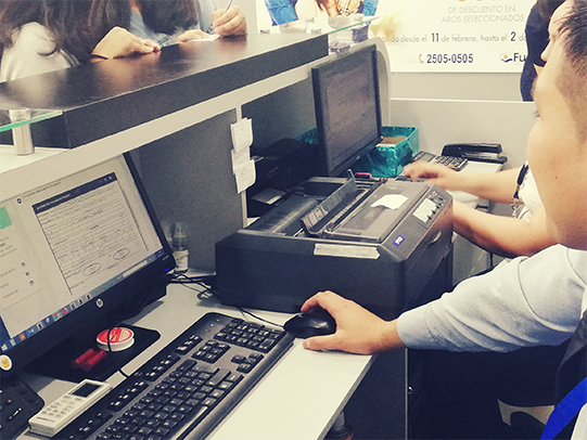 Mesón de atención al cliente Fudem